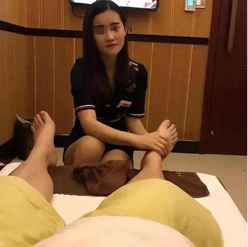 国产女技师在线按摩自拍,国产女技师在线按摩自拍揭秘